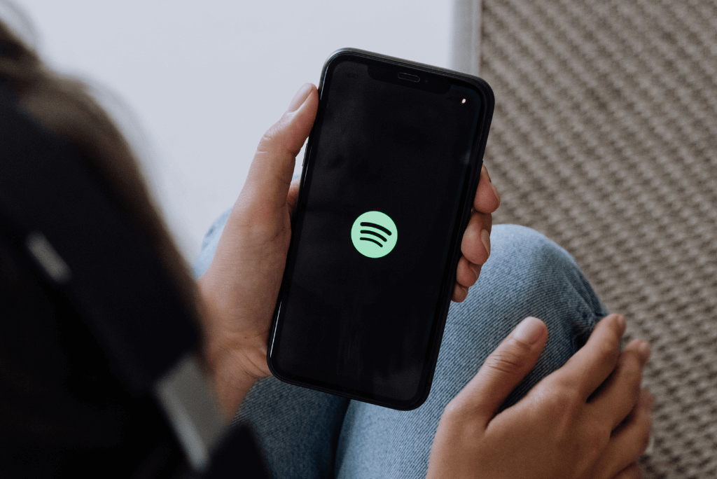 spotify - the best mobile app for music 